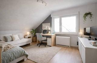 Wohnung kaufen in 71686 Remseck, Großzügige 4-Zimmer-Dachgeschosswohnung mit Balkon und Stellplatz in ruhiger Lage