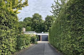 Haus kaufen in 50374 Erftstadt, Erftstadt - Zeitlosen Bungalow in Bestlage von Erftstadt Lechenich