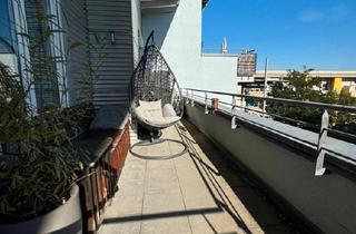 Wohnung kaufen in 71638 Ludwigsburg, Ludwigsburg - Lichtdurchflutete DG-Wohnung mit 3,60 m Raumhöhe, Südte