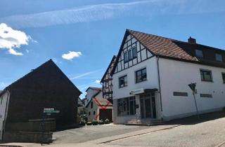 Doppelhaushälfte kaufen in 34537 Bad Wildungen, Bad Wildungen - Große DHH mit viel Platz zum Wohnen und Vermieten