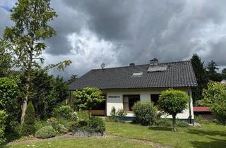 Einfamilienhaus kaufen in 35619 Braunfels, Braunfels - Viel Platz für Familie, Gewerbe ... Großzügiges Einfamilienhaus i