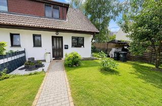 Doppelhaushälfte kaufen in 12353 Berlin, Berlin - modernisierte DHH in Berlin-Rudow auf 396 m² Grundstück - Garten, 2 Stellplätze in ruhiger Wohnlage!