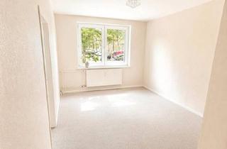 Wohnung kaufen in 13059 Berlin, Berlin - Helle 2-Zimmer-Eigentumswohnung mit Balkon ins Grüne - bezugsfrei
