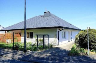 Haus kaufen in 35792 Löhnberg, Löhnberg - Haus mit Praxis und Apartment