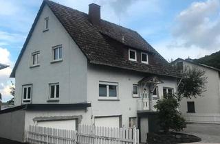 Einfamilienhaus kaufen in 35094 Lahntal, Lahntal - Freistehendes Einfamilienhaus in Lahntal Caldern