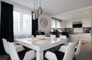 Wohnung kaufen in 65479 Raunheim, Stilvolle 5-Zimmer-Maisonette Wohnung modern eingerichtet, mit zwei Bädern & Balkonen in Raunheim