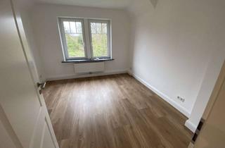 Wohnung mieten in Kleine Strasse, 27419 Kalbe, nach Sanierung mit Einbauküche: freundliche 4-Zimmer-DG-Wohnung in Sittensen Kalbe