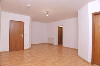 Wohnung mieten in Goethestraße 25, 01454 Radeberg, 2 Zi. WHG, Balkon, TG-Stellplatz, ruhige & zentrale Lage