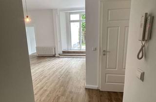 Wohnung mieten in Prenzlauer Allee 171, 10409 Prenzlauer Berg, Wunderschöne Altbauwohnung mit eigener Terrasse/Garten in Traumlage Prenzlauer Berg