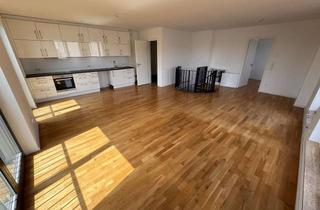Wohnung mieten in Eldenaer Str. 26, 10247 Friedrichshain, Helle Maisonettewohnung mit traumhafter Dachterrasse im Samariterviertel