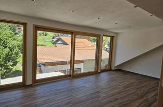 Wohnung mieten in Kirchbichl, 87549 Rettenberg, Wohnen mit Charakter: 3-Zimmer-Dachgeschosswohnung in Rettenberg