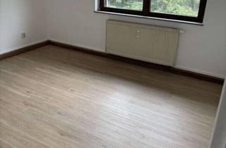 Wohnung mieten in Breslauer Straße, 76532 Oos, 2 Zimmer Küche Bad Balkon in Baden Baden