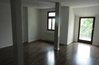 Wohnung mieten in 08468 Reichenbach, 4-Zimmer-DG-Wohnung mit Balkon mit Ausblick in relativ ruhiger Stadtlage (Nebenstraße - nur 5 Gehminuten zum Zentrum).