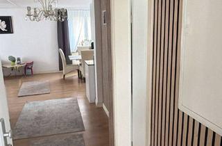 Haus kaufen in Düdelsheimer Weg, 63695 Glauburg, Wunderschönes 2 Familienhaus + Kellerwohnung