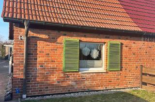 Doppelhaushälfte kaufen in Ziegelstraße 14, 23970 Wismar-Nord, Stilvoll modernisiert: Doppelhaushälfte in Wismar-Nord