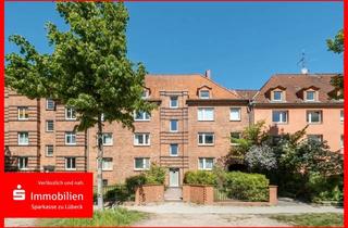 Mehrfamilienhaus kaufen in 23566 St. Gertrud, Mehrfamilienhaus mit 7 Wohnungen auf Marli