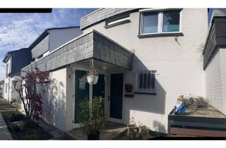 Einfamilienhaus kaufen in Schlegelstrasse, 40789 Monheim, Reserviert - Bezugsfreies, saniertes Einfamilienhaus in Monheim am Rhein (Baumberg) zu verkaufen