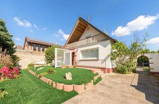 Haus kaufen in 76751 Jockgrim, Großes Grundstück, starke Perspektive: Haus in Jockgrim mit enormem Zukunfts-Potenzial