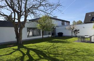 Haus kaufen in 24161 Altenholz, Eigene Firma - große Familie? Großzügiges Wohn- und Geschäftshaus in Altenholz-Klausdorf