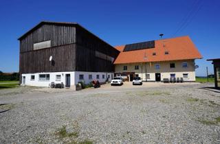 Bauernhaus kaufen in 87452 Altusried, Außergewöhnliches Bauernhaus mit viel Wohnraum, Grünland, Nutzflächen, möglichen Mieteinnahmen