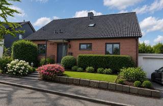 Haus mieten in 51467 Bergisch Gladbach, Top saniertes Einfamilienhaus (freistehend) in bester Lage in Schildgen