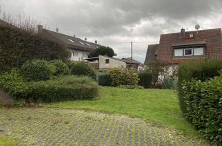 Grundstück zu kaufen in 65207 Naurod, Provisionsfrei: 733 m² Baugrundstück mit Altbestand | EFH, DHH oder MFH möglich | Wiesbaden-Naurod