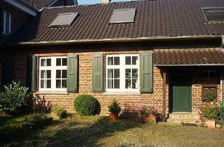 Immobilie mieten in Neuenlohoff, 40882 Ratingen, Sonnige Maisonette-Wohnung mit Garten, idyllische Lage auf Gutshof, sehr ruhig aber verkehrsgünstig
