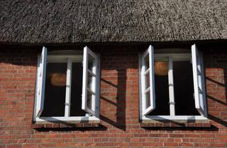 Wohnung mieten in 25938 Wrixum, Schöne Dachgeschosswohnung unter Reet