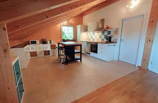 Wohnung mieten in Haarstraße, 83623 Dietramszell, Tolle Dachgeschosswohnung mit großem Quergiebel und Südbalkon noch in diesem Sommer zu vermieten