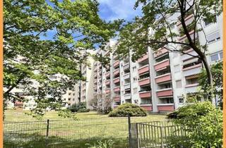 Wohnung mieten in 90765 Ronhof, 6 2 0,- EUR für NEU renovierte 2 Zimmer 50 qm Komfortwohnung + SONNEN- BALKON auf die Grünanlage