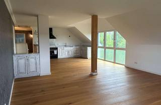 Wohnung mieten in 88069 Tettnang, Großzügige 2,5 Zi. Dachgeschosswohnung im Landhausstil in Tettnang
