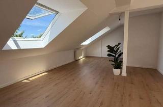 Wohnung mieten in 77933 Lahr, Frisch renovierte 4-Zimmer-Dachgeschosswohnung