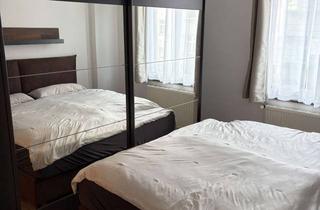 Wohnung mieten in Erasmusstraße 12, 40223 Bilk, 2-Zimmer-Wohnung in Düsseldorf Bilk (WG geeignet!), 1. Etage