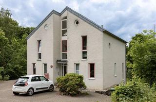 Haus kaufen in 53804 Much, Wohnen mit Charakter – Großzügiges Architektenhaus auf idyllischem Gartengrundstück