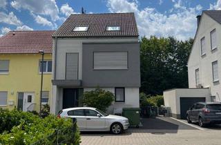 Haus kaufen in Hilde-Domin-Straße, 68723 Oftersheim, Wohnen auf höchstem Niveau – hochwertige DHH mit Keller in Top-Lage, zu Fuß zum Schwetzinger Schloss