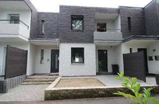 Einfamilienhaus kaufen in 53474 Bad Neuenahr-Ahrweiler, Bad Neuenahr-Ahrweiler - Umfangreich saniertes ZFH Garten 2 Balkone 2 Terrassen Garage Keller Erdgeschoss kernsaniert Zentrum