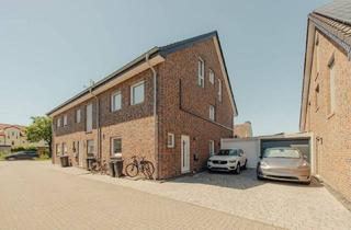 Haus kaufen in 40764 Langenfeld, Langenfeld (Rheinland) - Einziehen und wohlfühlen - modernes Reihenendhaus in zentraler Lage von Langenfeld-Reusrath