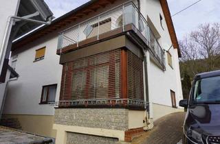 Haus kaufen in Gallusweg 5, 78176 Blumberg, Blumberg - Zweifamilienwohnhaus mit riesigem Grundstück in Blumberg-Epfenhofen