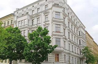 Wohnung kaufen in Kirchstraße, 10119 Berlin, Berlin - Am Teutoburger Platz: Klassische 4-Raum-Altbauwohnungung, 4. OG