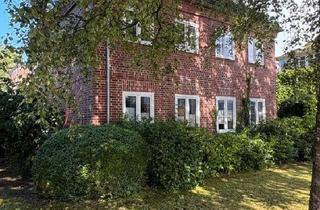 Haus kaufen in 25917 Leck, Leck - Grundsaniertes Haus 334qm, mit 3 Wohneinheiten voll vermietet.