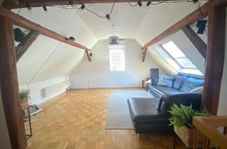 Wohnung kaufen in 63456 Hanau, Hanau - Charmante Fachwerkwohnung mit Dachterrasse Kapitalanlage