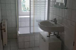 Wohnung kaufen in 42853 Remscheid, Remscheid - Moderne 2,5-Zimmer-ETW in zentr. und ruhiger Lage Privatverkauf