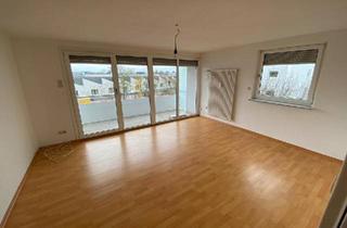 Wohnung kaufen in 88677 Markdorf, Markdorf - Lichtdurchflutete 4 Zimmer Wohnung in ruhiger Lage inkl. Garage