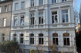 Wohnung kaufen in 38102 Braunschweig, Wunderschöne Altbauwohnung mit großem Balkon in Braunschweig (östliches Ringgebiet)