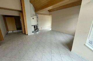 Wohnung mieten in Ahrweg 18, 53507 Dernau, Großzügiges Wohnen im Dachgeschoss – mit Balkon, Kachelofen und viel Platz