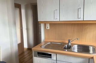Wohnung mieten in Frühlingstraße, 91186 Büchenbach, Hochwertige 3,5-Zimmer-Wohnung mit Balkon, Sauna & Homeoffice in ruhigem 2-Familienhaus