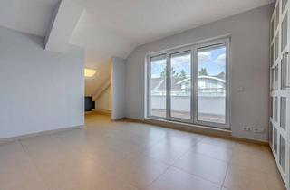 Wohnung mieten in 65824 Schwalbach, Über den Dächern: Wohnen mit einzigartigem Ausblick