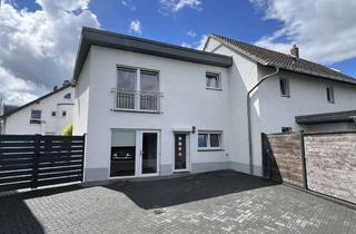 Haus kaufen in 53340 Meckenheim, Familientraum mit Maisonette Einliegerwohnung Ihr Zuhause in Meckenheim