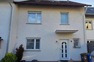 Haus kaufen in 65779 Kelkheim, *Von Privat* Charmantes Reihenmittelhaus mit Dachstudio, Garage und Garten in Kelkheim-Münster