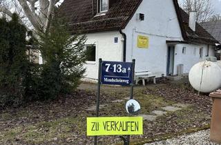 Haus kaufen in Mondscheinweg, 80997 Moosach, Von Privat: Grundstück auf Erbpacht mit altem, leerstehendem Haus in München-Moosach